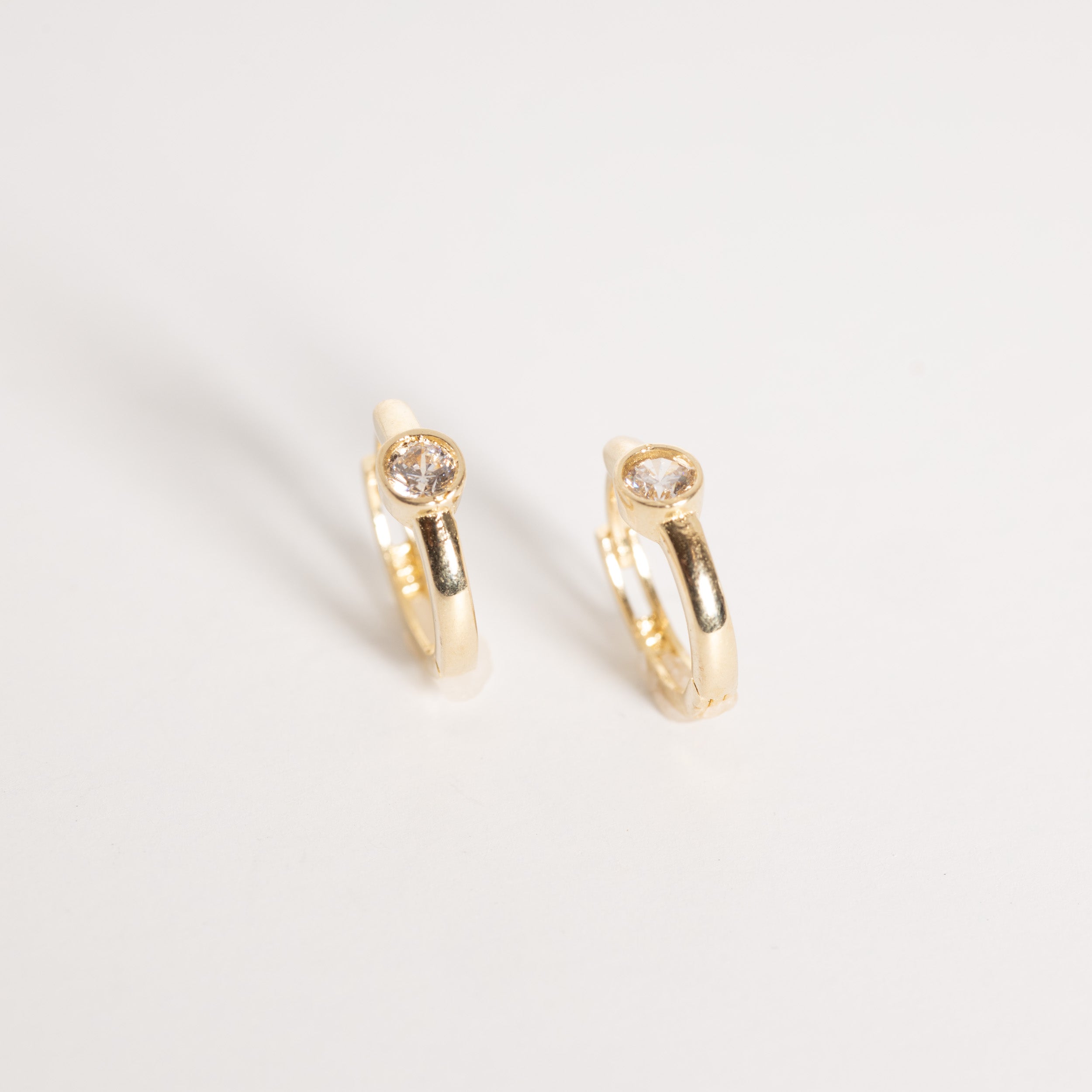 Single Zirconia Huggie Earrings