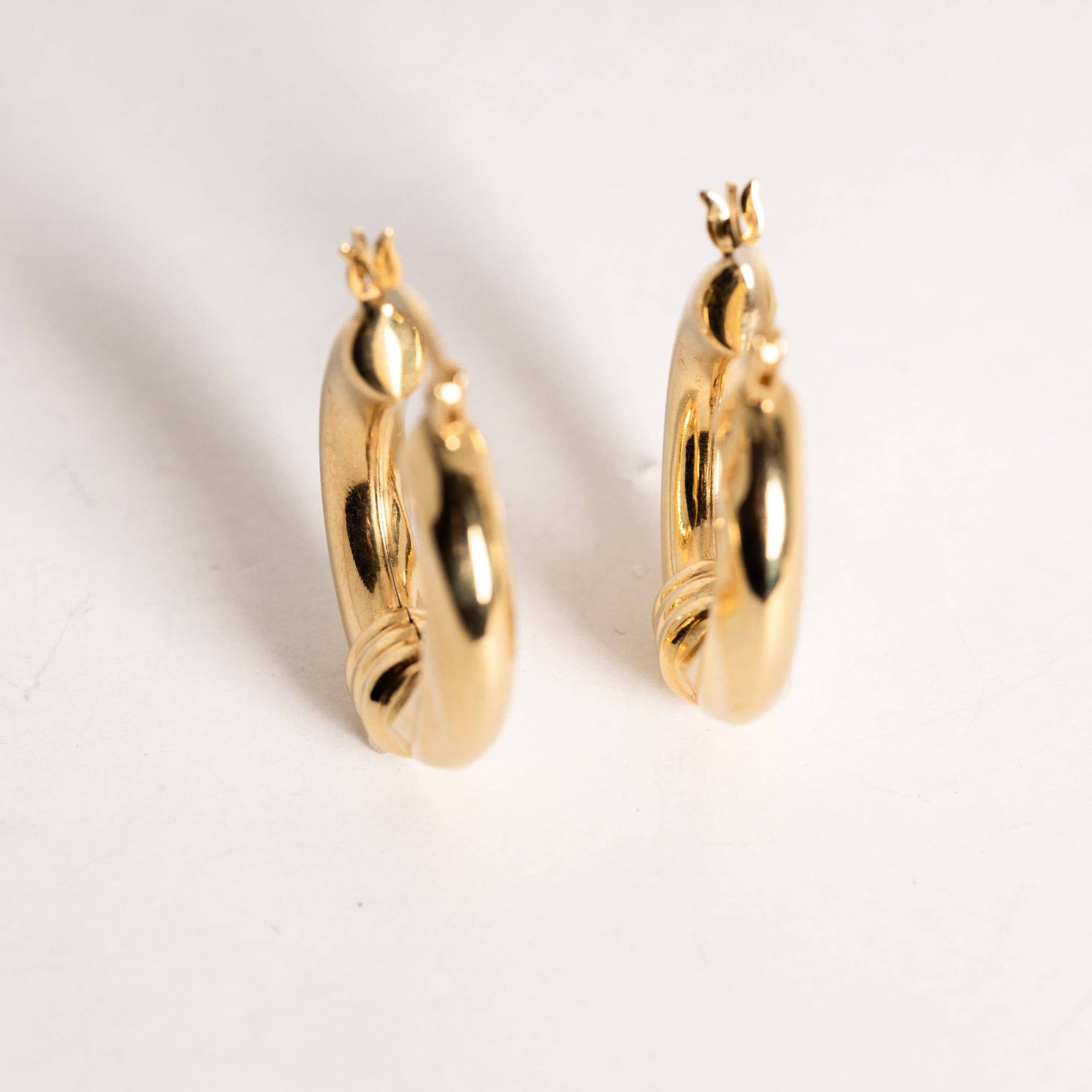 Smooth Gold Small Huggie Earrings