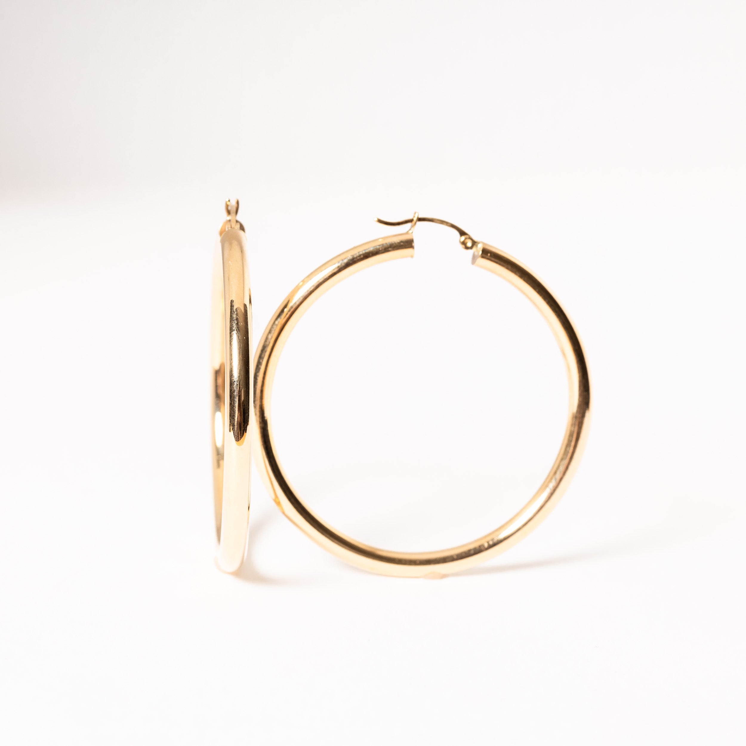 Classic Gold Medium Hoops