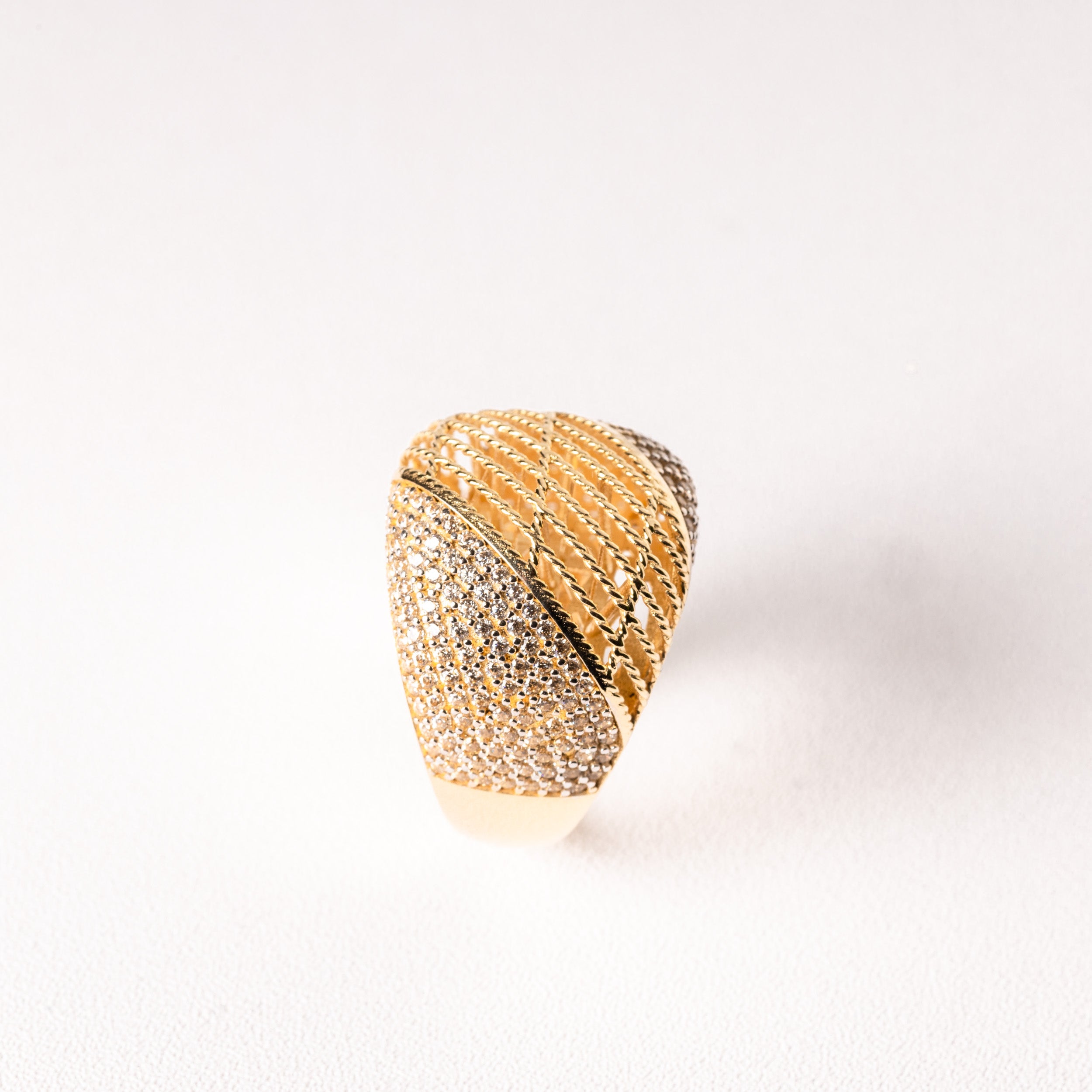Yellow gold Ring