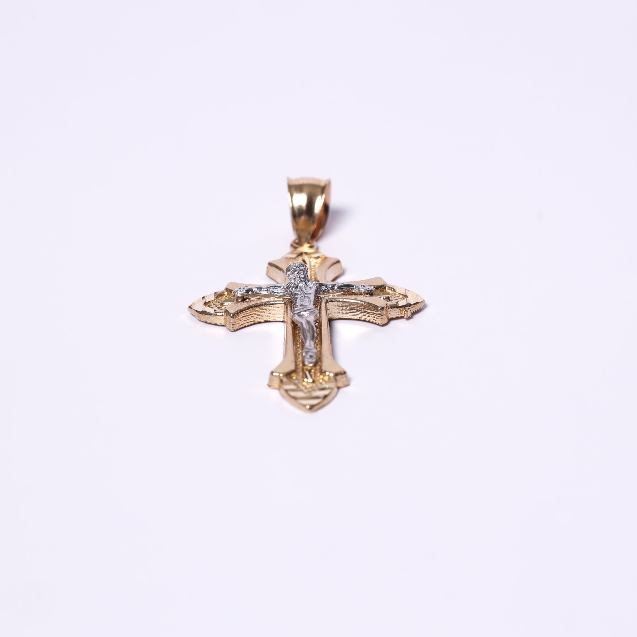 Diamond Cut Crucifix Pendant